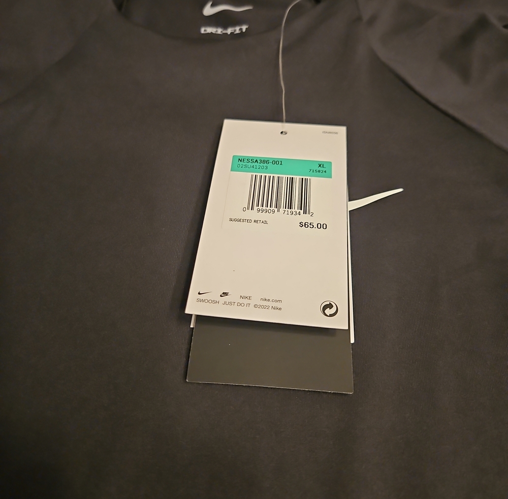 NWT Nike Rash Guard - Picture 5 of 6